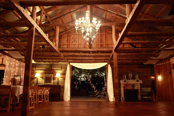 The White Rose At Waterloo Farms Reception Venues Hattiesburg Ms