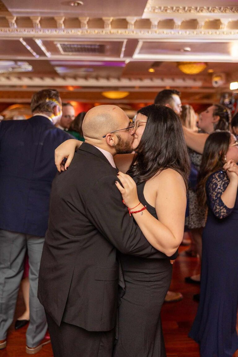 The couple shares a sweet kiss at a friend's wedding - Jeny and Matt move in to their first apartment together around this time