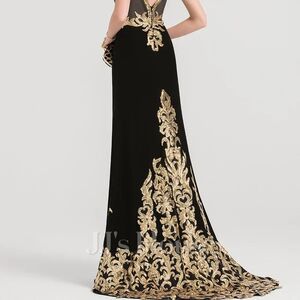 Gallery Photo 16