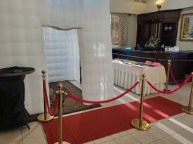 MaiHot Party Entertainment - Photo Booth - Granby, MA - Hero Gallery 4