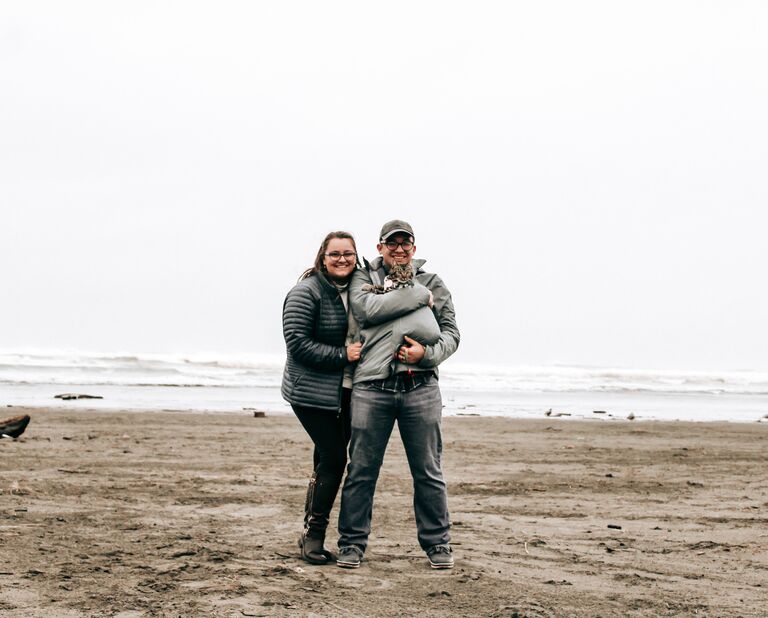 Ruby and Jason take their adventure cat Zelda to the Washington coast for the first time