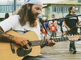 Andrew Singer - Acoustic Guitarist - Kenosha, WI - Hero Gallery 3