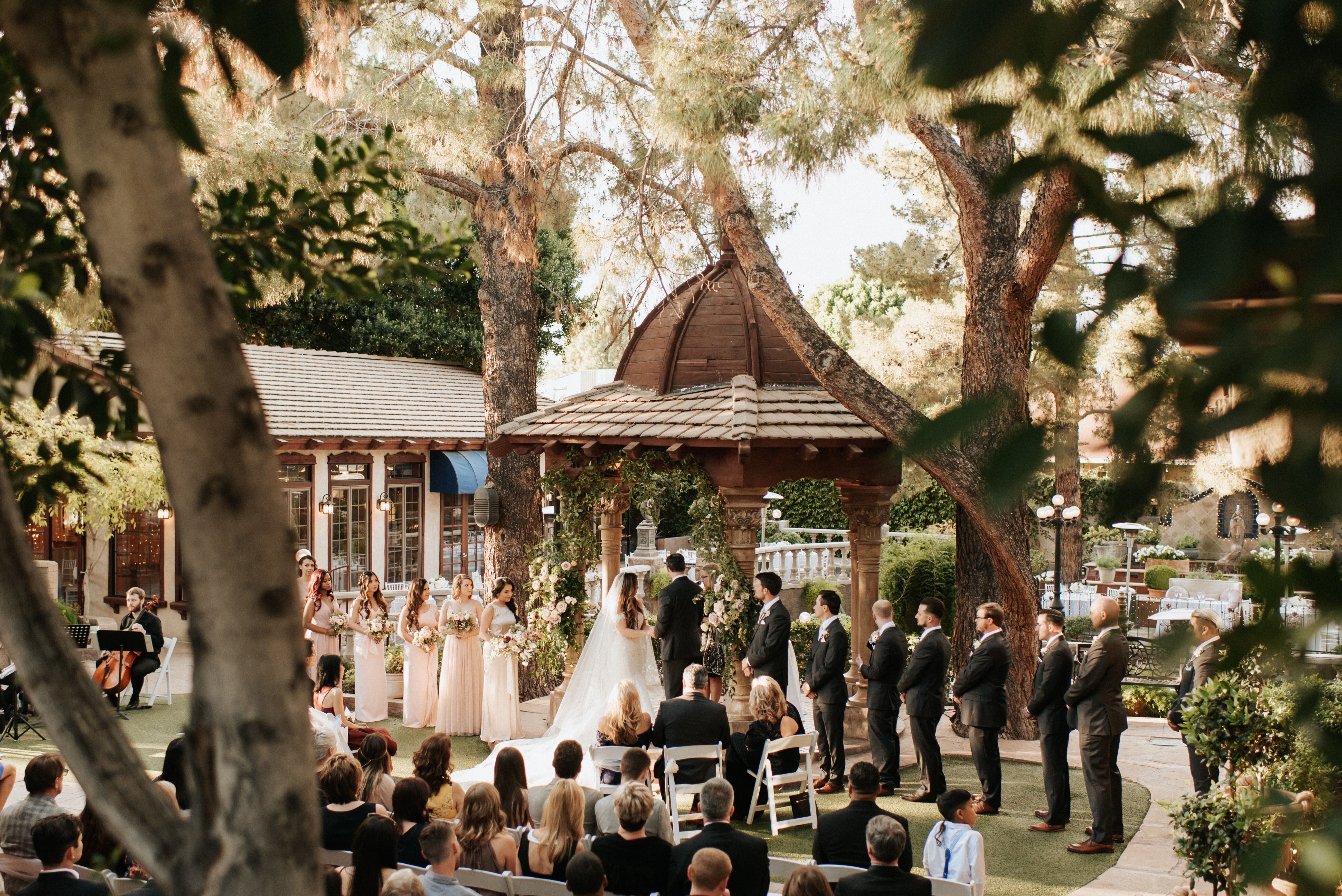 The Do's of a Summer Wedding in Arizona — The Wright House