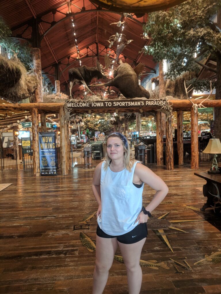 Bass Pro Shops, Altoona, IA