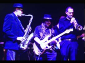 SisterBlue Band - Cover Band - Minneapolis, MN - Hero Gallery 2