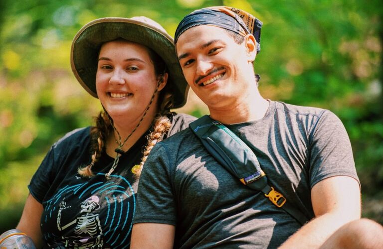 Biiiiig hiking people