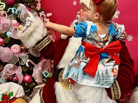 Santa Jim and Mrs Claus. - Santa Claus - Savannah, GA - Hero Gallery 4