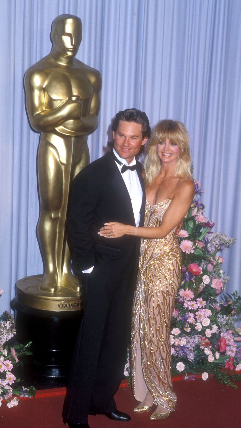 Kurt Russell and Goldie Hawn at the Oscars in 1989