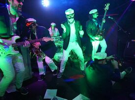 Yachtley Crew - Tribute to Yacht Rock - Cover Band - Los Angeles, CA - Hero Gallery 4