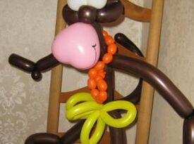 Aimee's Too Twisted Balloon Company - Balloon Twister - Brackenridge, PA - Hero Gallery 2