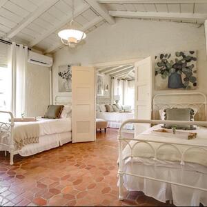 Gallery Photo 22