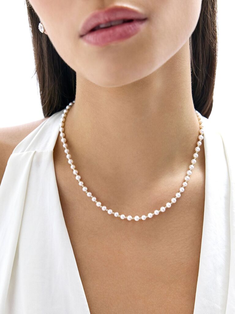 Pearl station necklace