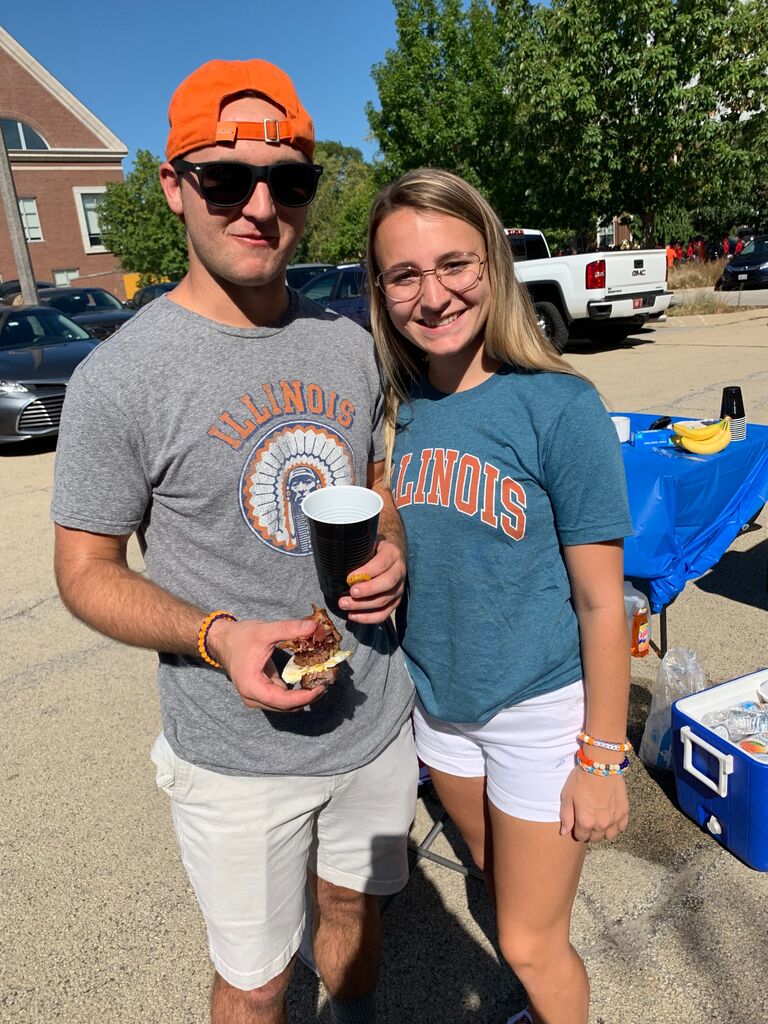 Our first morning tailgate!

Illini 31-34 Eastern Michigan