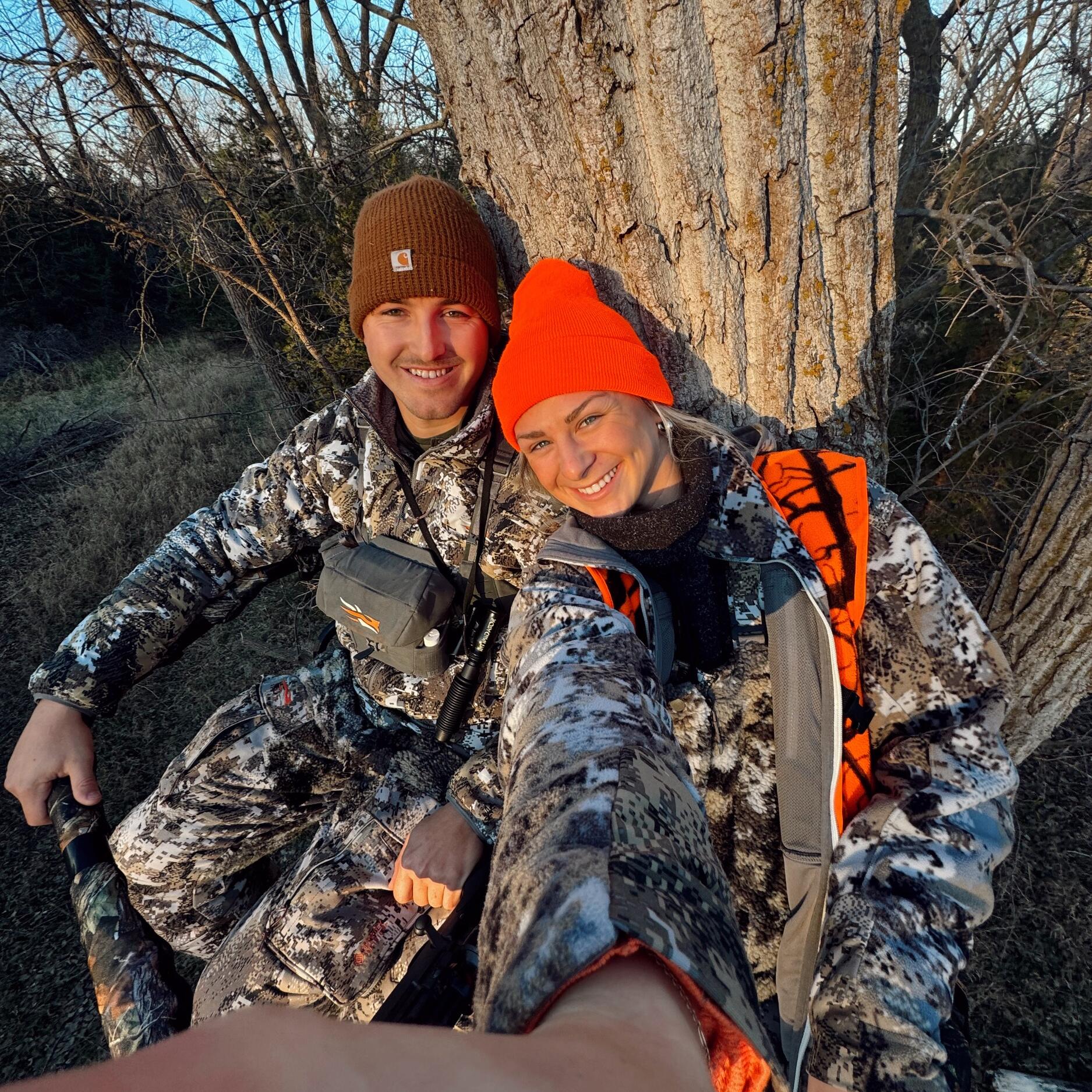 Sami's first time in a tree blind - Deer hunting 2024