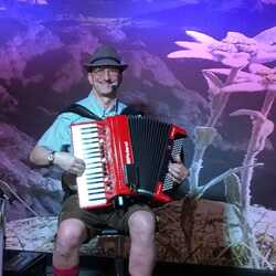 Larry Roberts Accordion and More, profile image
