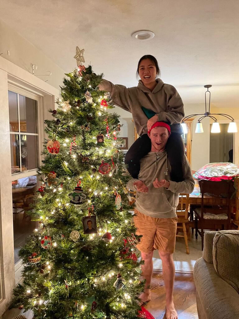 First time adding the star to the Oke Tree!