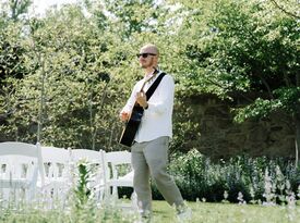Nikita The Guitarist | Weddings & Events - Acoustic Guitarist - San Diego, CA - Hero Gallery 1