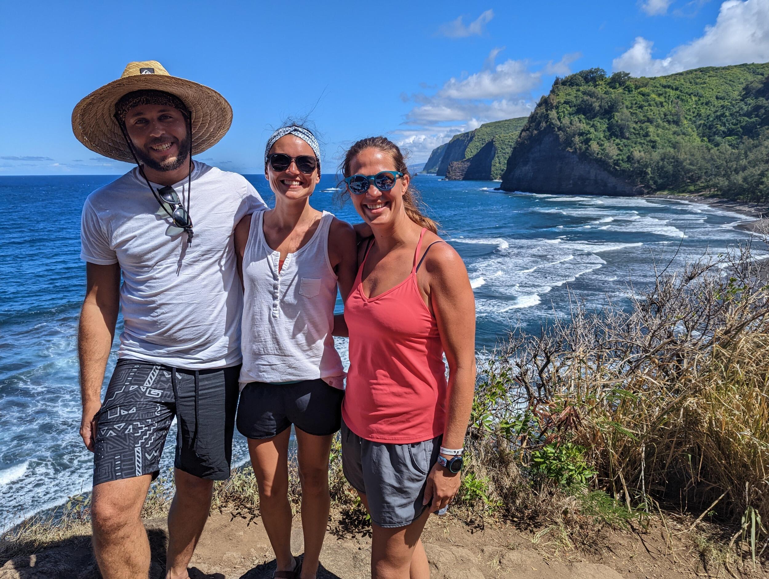 Alexis took a trip of a lifetime to Big Island for a best friends trip with her beloved "wifey", Lauren. Leading up to the trip, Logan helped Alexis build an itinerary. Once the girls arrived, he surprised them at the airport with leis and a welcome package. He took them on various adventures, including hiking Pololu Valley and snorkeling with Manta Rays. This is where Logan began planting the seed... 