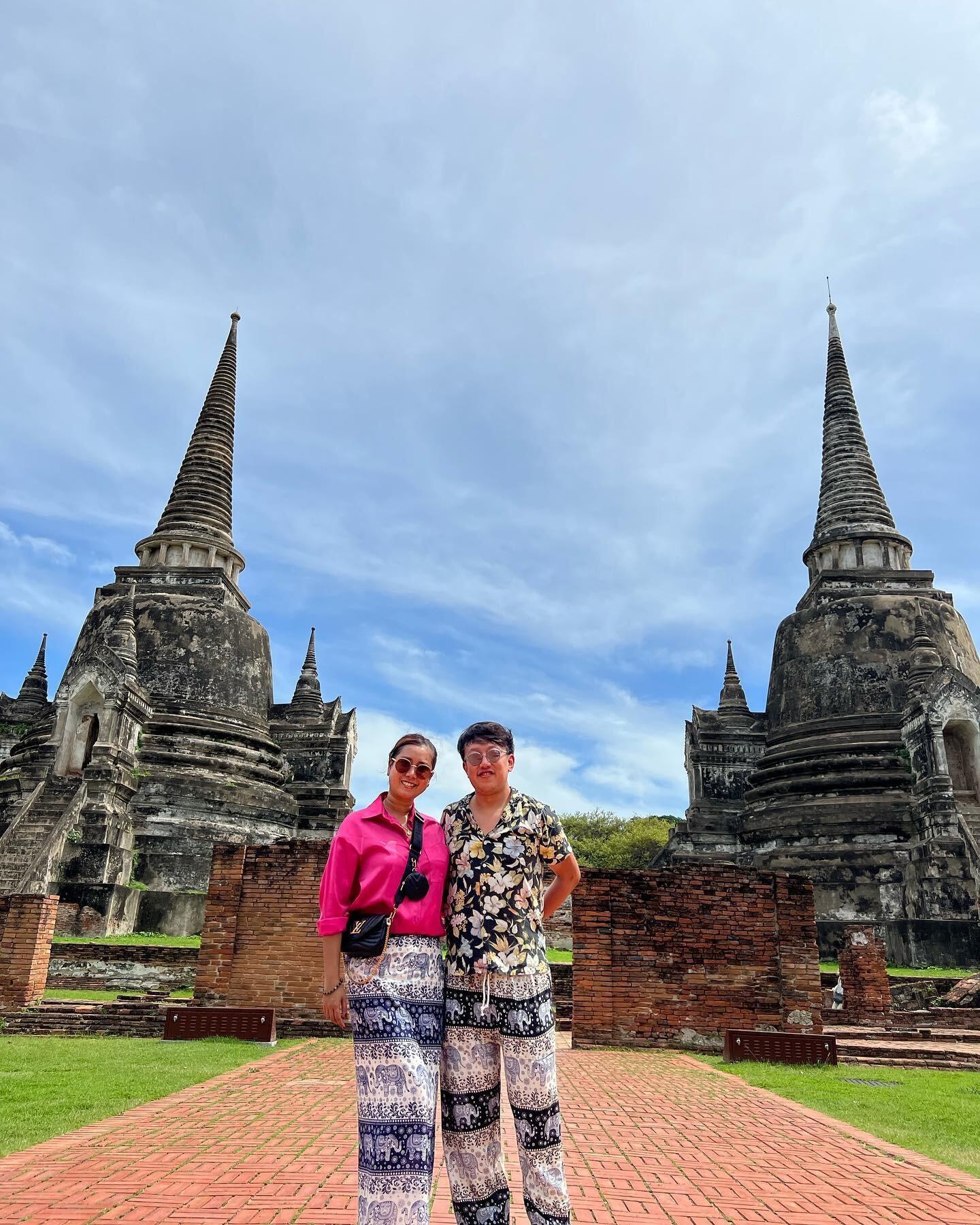 Our first international trip. We visited 5 countries and 8 cities within 1 month. We promised each other that we would continue to travel the world together. 