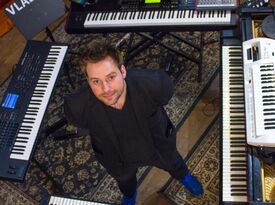 Vladan Music - Pianist - Los Angeles, CA - Hero Gallery 1