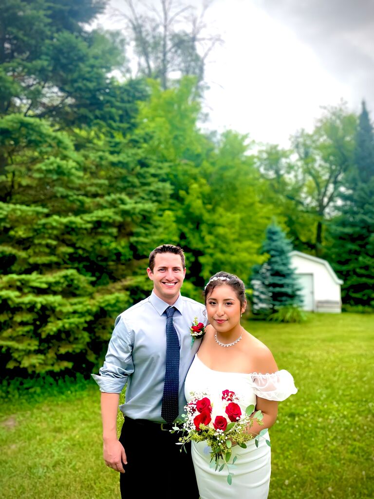 The Civil Wedding with immediate family only. ***

La Boda Civil for familia imediata.