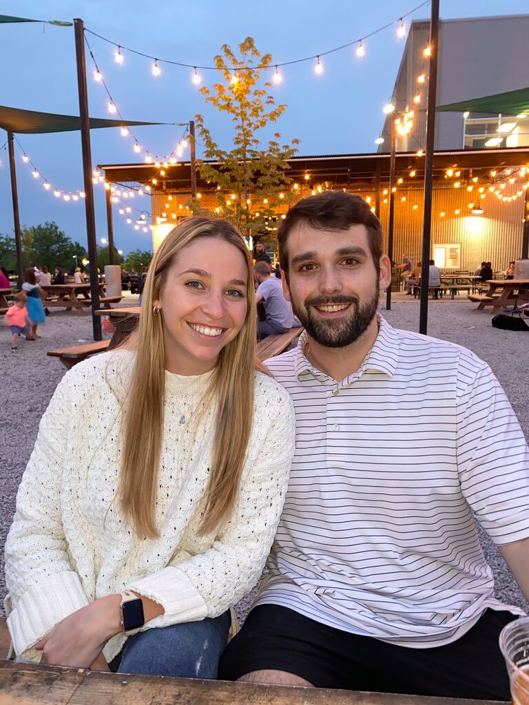 Josh drove to Cincinnati to celebrate Elle's birthday one month after their first date, they made it official! 
