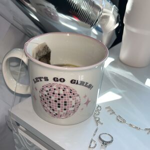 Gallery Photo 12