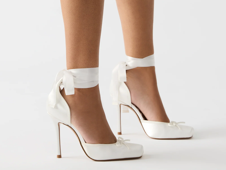 Ivory satin Steve Madden