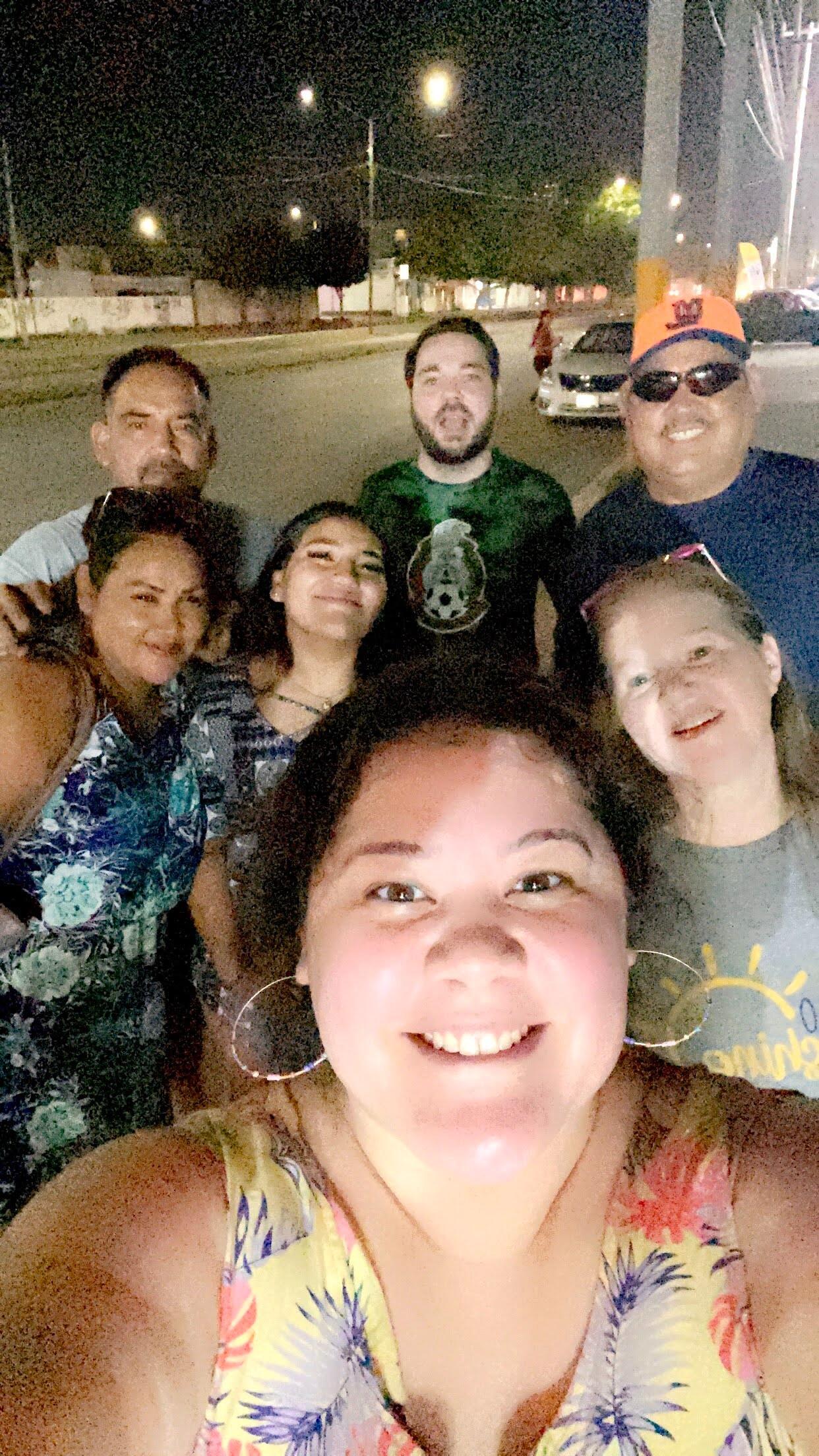 Hanging in Mexico with the fam! 