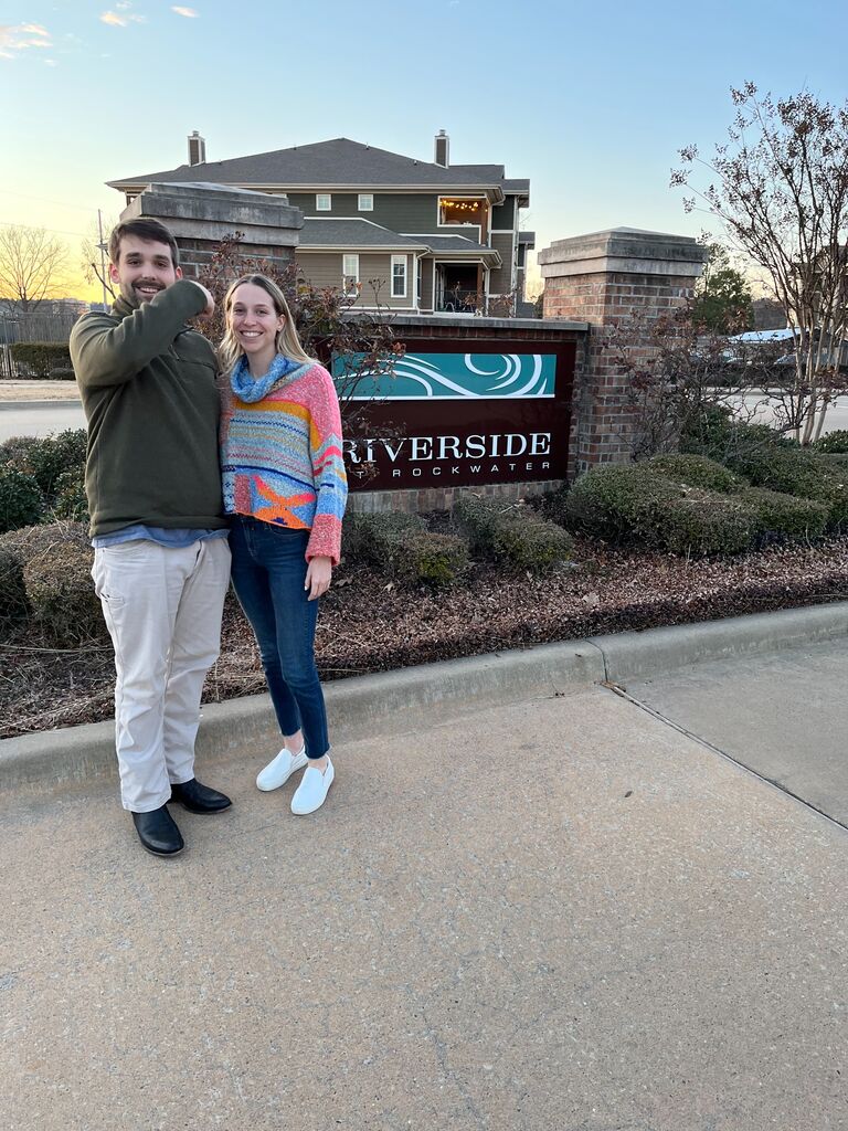 After one year of long distance, Elle moved to Arkansas!