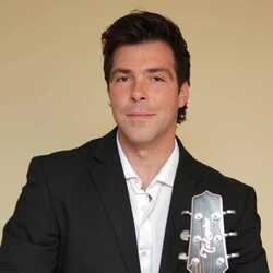 Ryan Shubert - Acoustic Singer, profile image