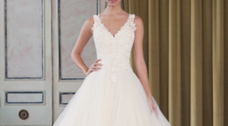 Best Wedding Dress for Broad Shoulders