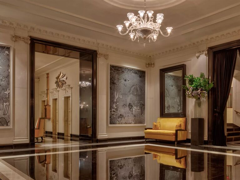 Rosewood Hotels & Resorts the carlyle lobby
