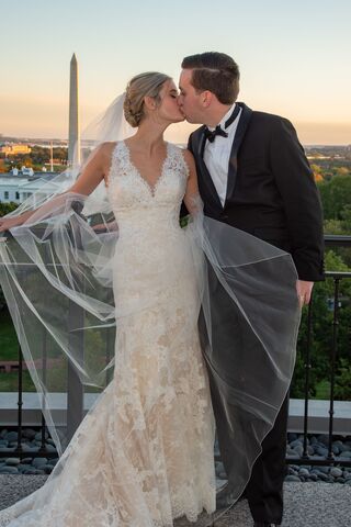 the one bridal salon