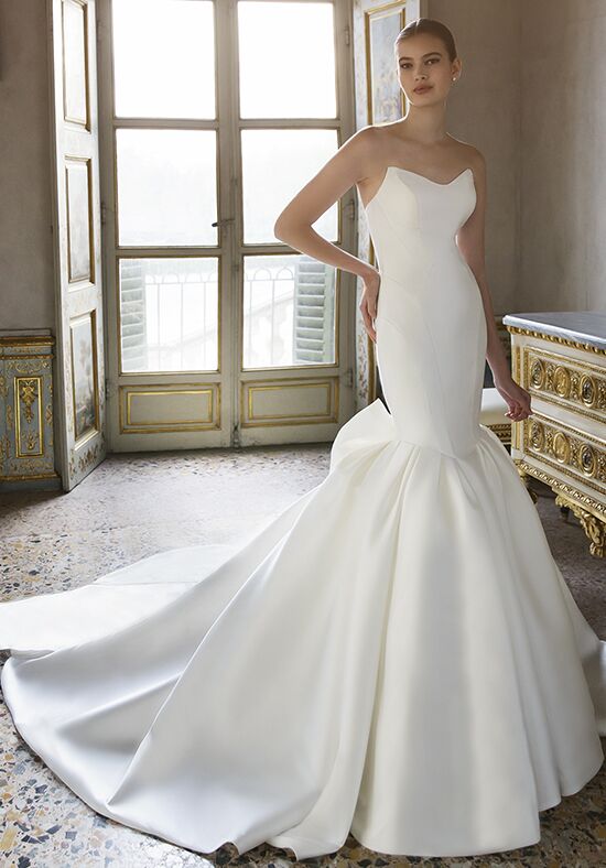 Plain satin hotsell mermaid wedding dress