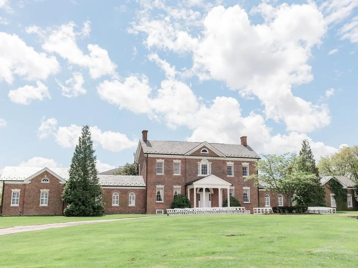 Morgan Weedon and Kyle Robey's Wedding Website - The Knot