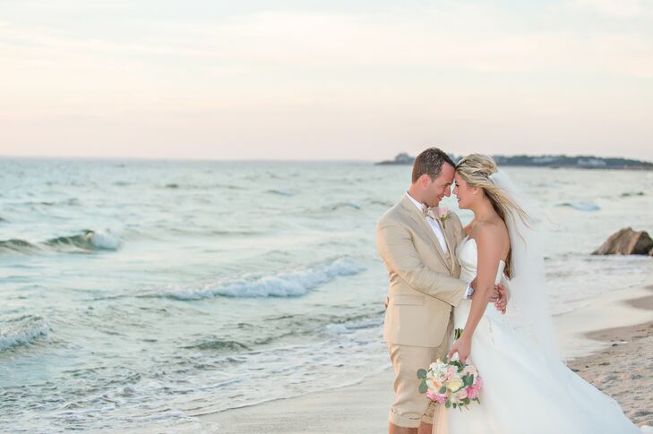 A Beach Inspired Wedding At The Sea Crest Beach Hotel In
