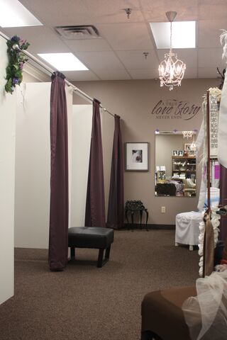  Bridal  Aisle Off the Rack Boutique Consignment  Osseo  MN