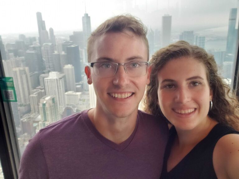 We went to a friend's wedding in Chicago and had some spare time to explore the city together!