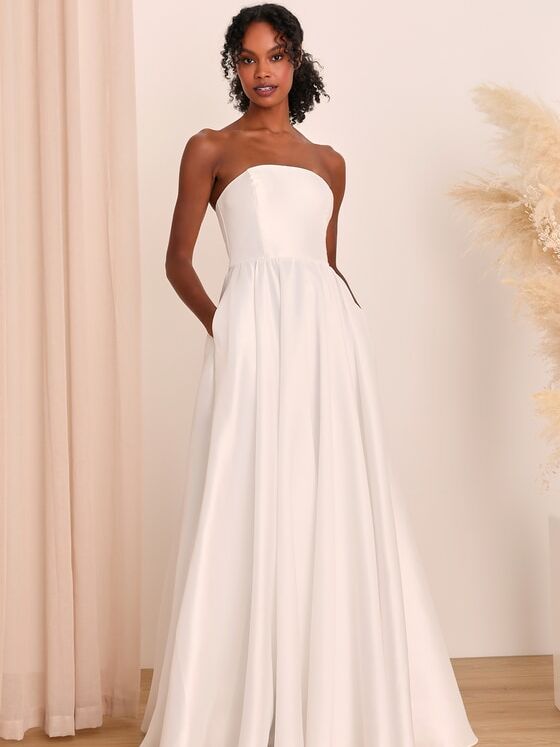 Strapless affordable wedding dress by Lulus. 