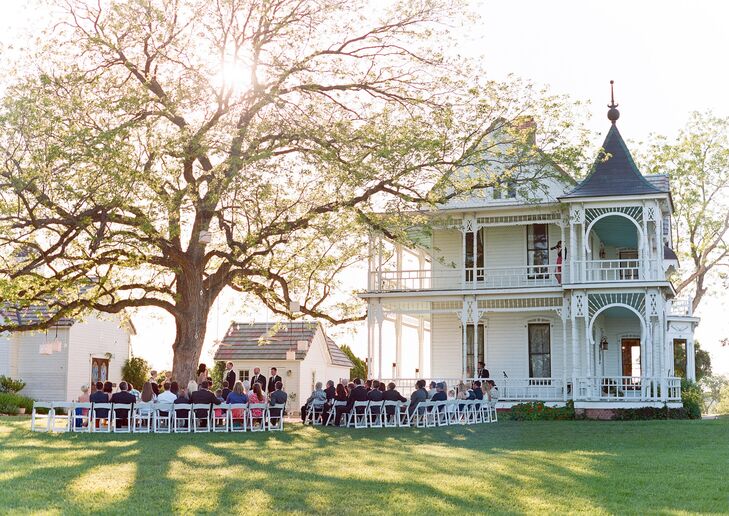 A Rustic, Outdoor Wedding in Austin, TX