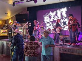 Exit 505 - Cover Band - Kerrville, TX - Hero Gallery 2