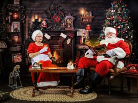 Santa Joe - Real Bearded Professional Santa - Santa Claus - Allegan, MI - Hero Gallery 1