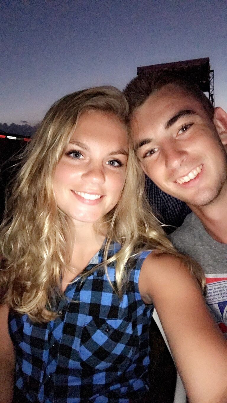 Country Thunder
