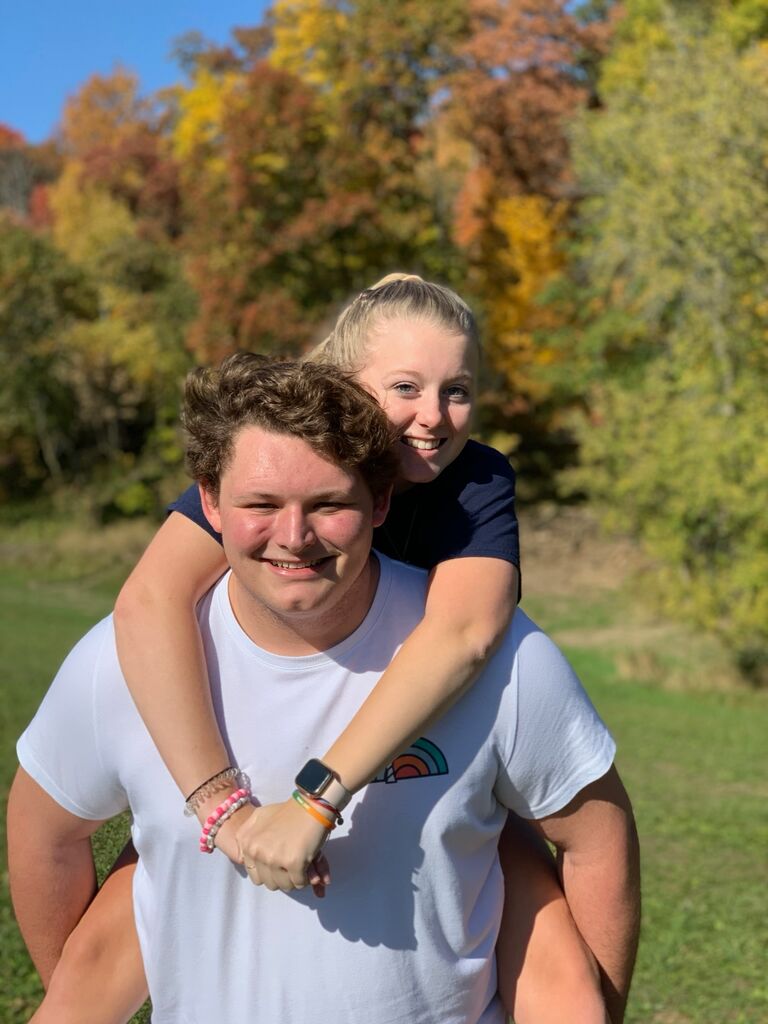 Celebrating Jessicas Bday with a hike!