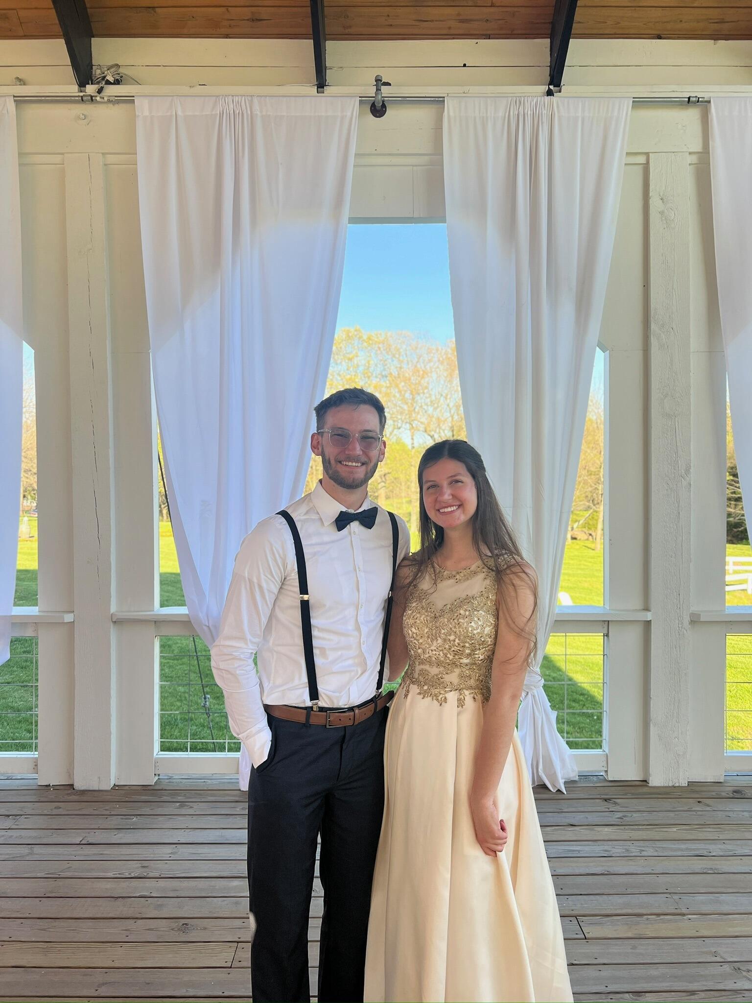 We love y'all, Anna and Alec