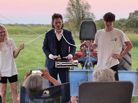 Buck Bowen The Sleight of Handsome - Magician - Kansas City, MO - Hero Gallery 3