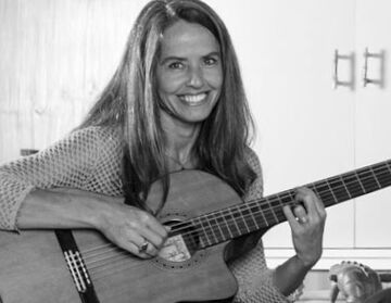 Klaudia Raab - Singer Guitarist - Denver, CO - Hero Main