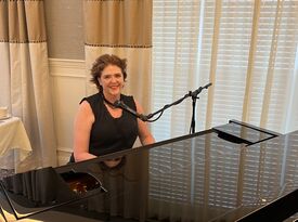 Alexandra Frederick - Singing Pianist - New York City, NY - Hero Gallery 4