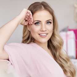 Anna Demis, profile image